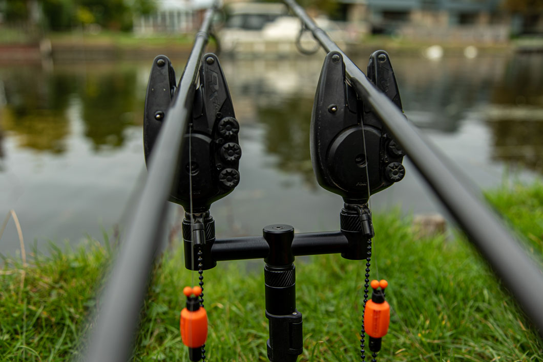 Буз бар Fox Black Label QR Buzz Bar 2 rod - Зображення 3